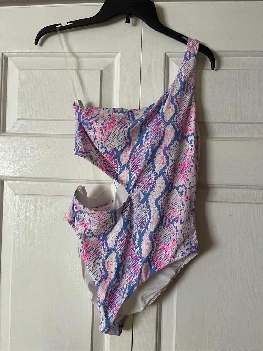 NWT Aqua One-Shoulder One-Piece Swimsuit in Pink & Blue Snake Print